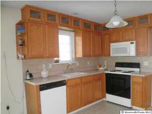 3 Meadows Ln, Whiting, NJ 08759 photo 3