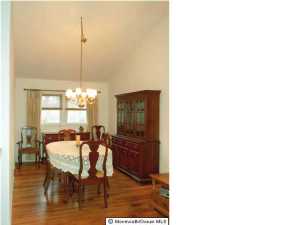 222 Cherry Tree Ln, Middletown, NJ 07748 photo 3