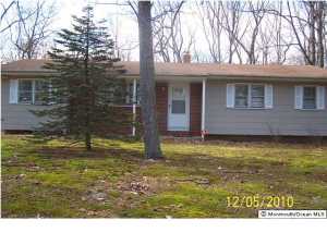 582 Oak Tree Ln, Jackson, NJ 08527 photo 1