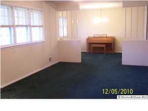 582 Oak Tree Ln, Jackson, NJ 08527 photo 2
