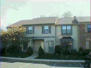 30 Balmoral Ct, Matawan, NJ 07747 photo 1