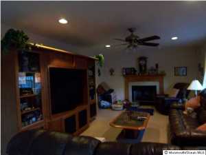 4 Gaelic Ct, Jackson, NJ 08527 photo 3