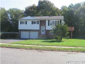 20 Brooklawn Dr, Hazlet, NJ 07730 photo 1