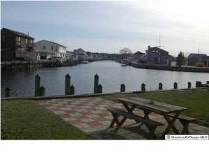 941 Capstan Dr, Forked River, NJ 08731 photo 3