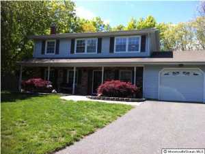 4 Carr Ct, Forked River, NJ 08731 photo 1