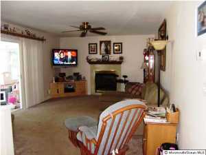 404 Pine Forest Ln, Forked River, NJ 08731 photo 2