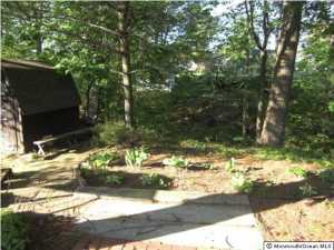 40 Danemar Dr, Matawan, NJ 07747 photo 3