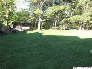 40 Danemar Dr, Matawan, NJ 07747 photo 2