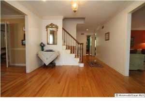 4 Emory Pl, Holmdel, NJ 07733 photo 2
