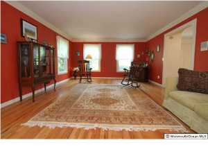 4 Emory Pl, Holmdel, NJ 07733 photo 3