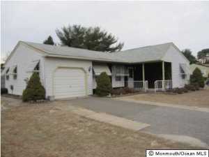 88 Sunset Rd, Manchester, NJ 08759 photo 1