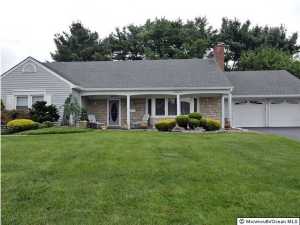 16 Mistletoe Dr, Old Bridge, NJ 08857 photo 1