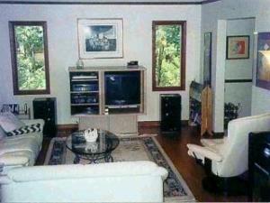 4 Deer Path, Holmdel, NJ 07733 photo 2