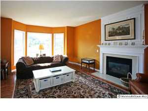  1 Cinnamon Ct, Holmdel, NJ 07733 photo 2