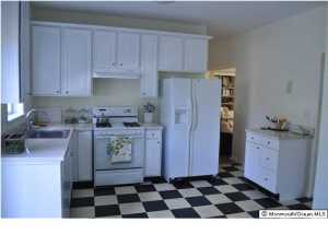 620 Harris Ave, Brielle, NJ 08730 photo 3
