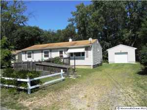 94 Solar Dr, Brick, NJ 08724 photo 1