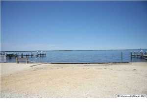 75 Pershing Blvd, Lavallette, NJ 08735 photo 2