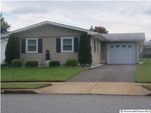 29 Blake Cir, Brick, NJ 08724 photo 1