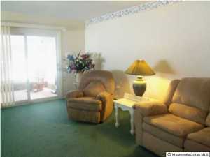 29 Blake Cir, Brick, NJ 08724 photo 3
