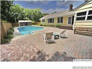 718 Howell Dr, Brielle, NJ 08730 photo 1