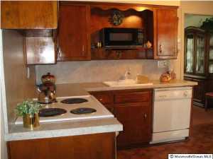 5 Volt Pl, Middletown, NJ 07748 photo 1