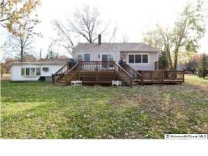 12 Elyar Ter, Middletown, NJ 07748 photo 2