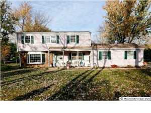 12 Elyar Ter, Middletown, NJ 07748 photo 1