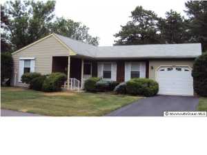 11 Stonybrook Rd, Whiting, NJ 08759 photo 1