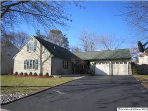 7 Stratton Dr, Howell, NJ 07731 photo 1