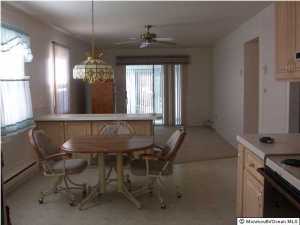 115 Meadowbrook Rd, Brick, NJ 08723 photo 2