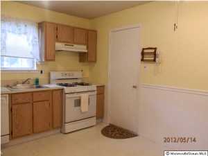 3 Datchet Close, Freehold, NJ 07728 photo 3