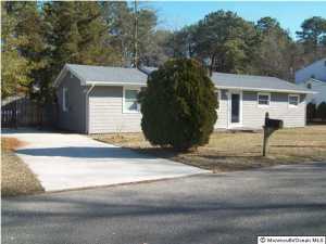 511 Oregon Ave, Brick, NJ 08724 photo 2
