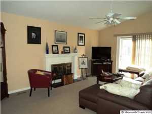 26 Maple Ln #A, Brielle, NJ 08730 photo 2