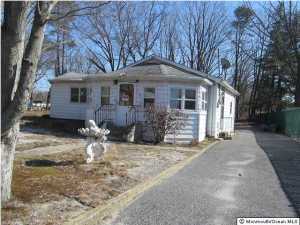 10 E 2nd St, Howell, NJ 07731 photo 1