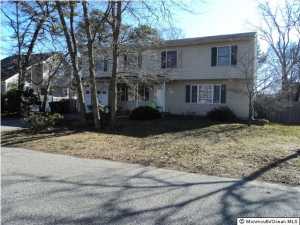 551 Amherst Dr, Brick, NJ 08723 photo 1