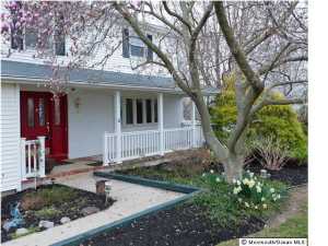 7 Koosman Dr, Middletown, NJ 07737 photo 2