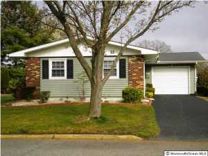 22 Markham Rd, Brick, NJ 08724 photo 2