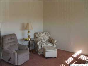 54 Haven Dr, Matawan, NJ 07747 photo 2