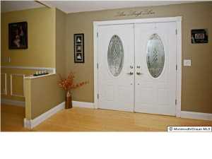 1 Ward Pl, Middletown, NJ 07748 photo 2