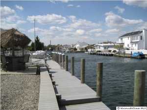 64 E Coral Dr, Brick, NJ 08723 photo 1