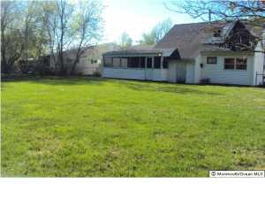 48 Appleton Dr, Hazlet, NJ 07730 photo 2