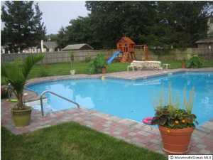 5 Division St, Brick, NJ 08724 photo 3