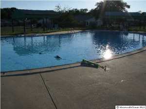 20 River Edge Dr, Brick, NJ 08724 photo 3