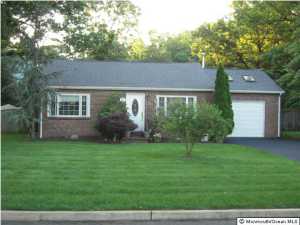 3 High St, Helmetta, NJ 08828 photo 1