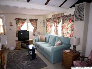 26 E Chadwick Way, Lavallette, NJ 08735 photo 2