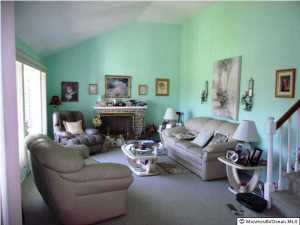 2 Acker Dr, Middletown, NJ 07748 photo 2
