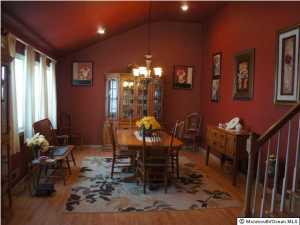 35 Acker Dr, Middletown, NJ 07748 photo 3