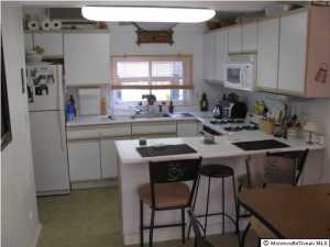 9 3rd Ln, Berkeley, NJ 08752 photo 3