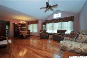 32 S Baker Dr, Jackson, NJ 08527 photo 2