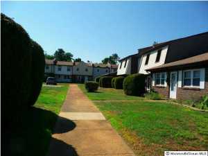 8 Greenwood Loop Rd, Brick, NJ 08724 photo 8